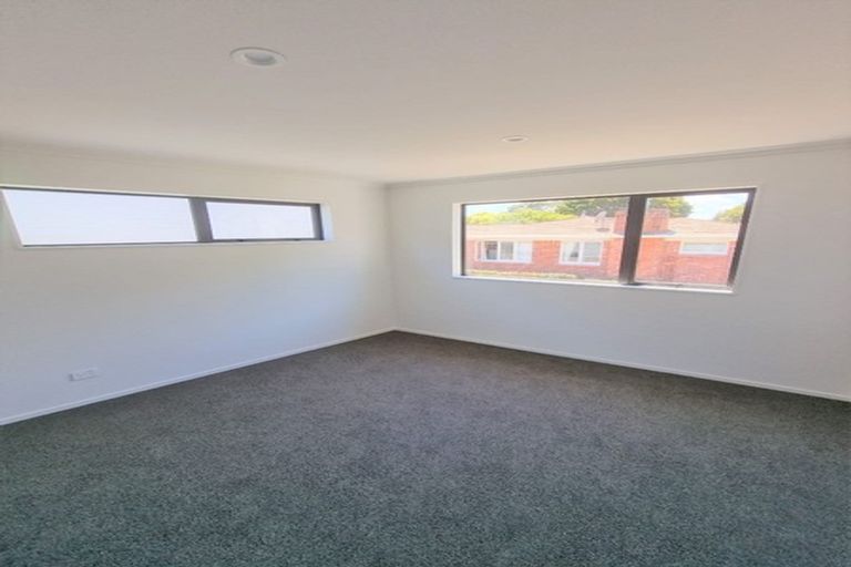 Photo of property in 2/32 Alfriston Road, Manurewa East, Auckland, 2102