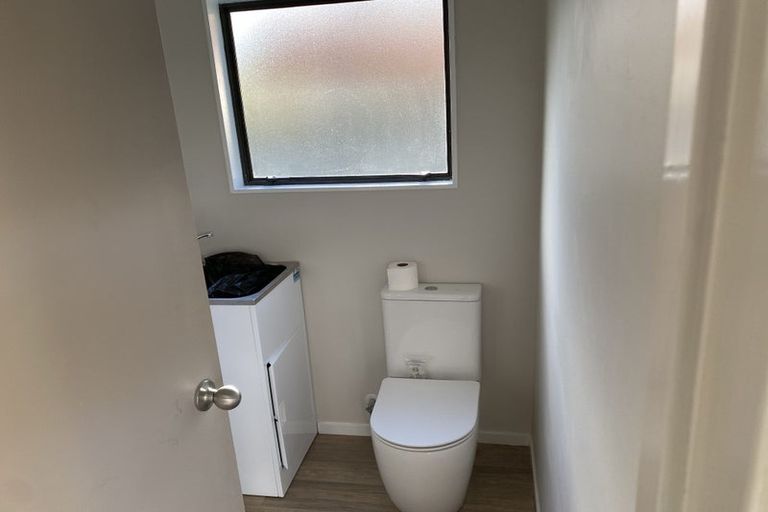 Photo of property in 1/138 Nile Road, Milford, Auckland, 0620