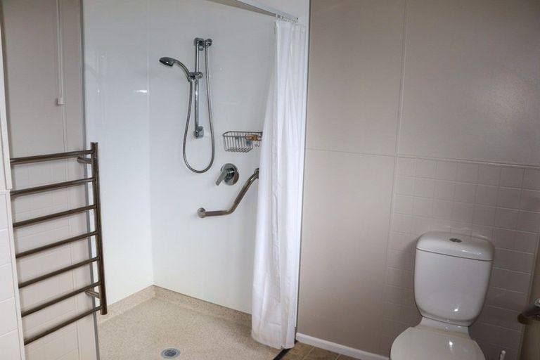 Photo of property in 44 Hillary Street, Winton, 9720