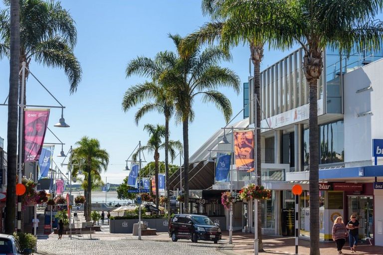 Photo of property in 4/23 Third Avenue, Tauranga, 3110