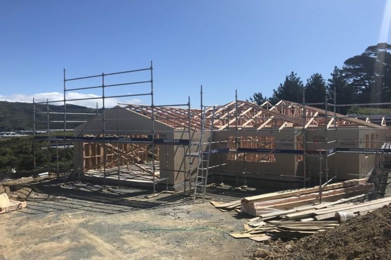 Photo of property in 49 Queen Charlotte Drive, Aotea, Porirua, 5024