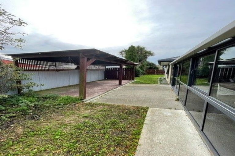 Photo of property in 18a Tyrone Street, Belfast, Christchurch, 8051