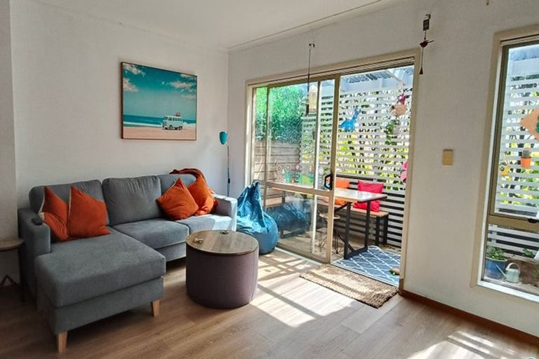 Photo of property in 34 Nautilus Drive, Gulf Harbour, Whangaparaoa, 0930