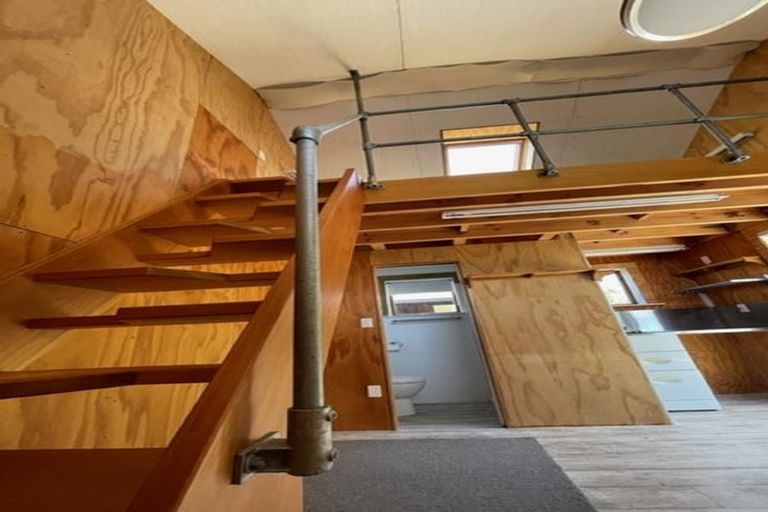 Photo of property in 77 Birdwood Avenue, Beckenham, Christchurch, 8023