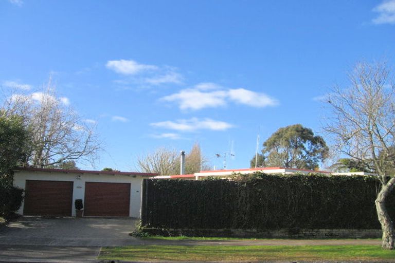 Photo of property in 26 Tudor Crescent, Chedworth, Hamilton, 3210