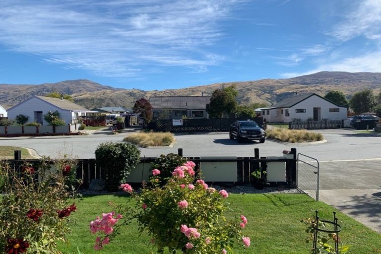 Photo of property in 17 Linrosa Place, Cromwell, 9310