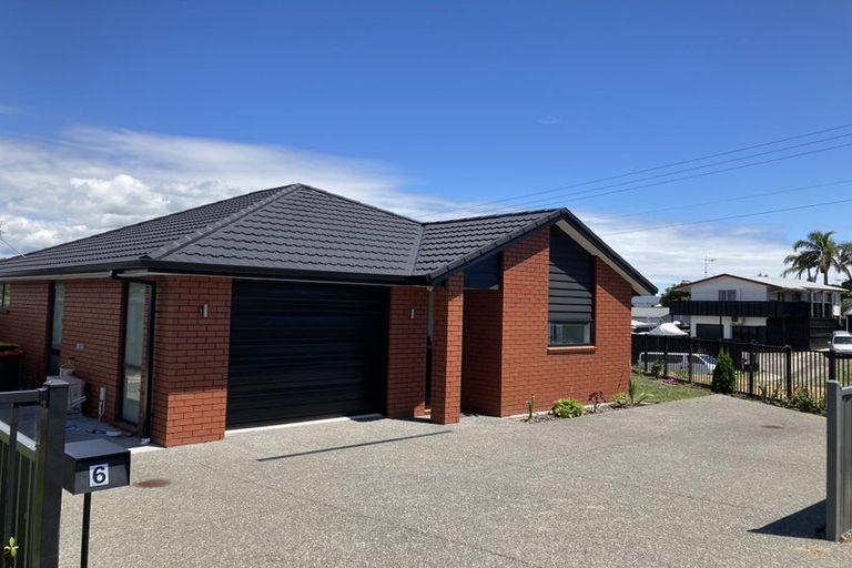 Photo of property in 6 Watene Way, Welcome Bay, Tauranga, 3112