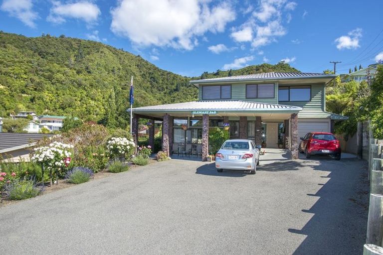 Photo of property in 5 Seaview Crescent, Picton, 7220