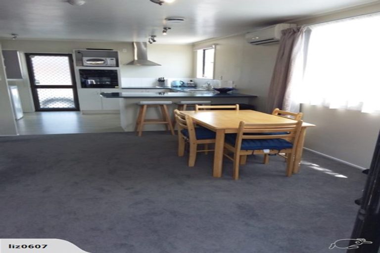 Photo of property in 4c Oak Avenue, Nawton, Hamilton, 3200