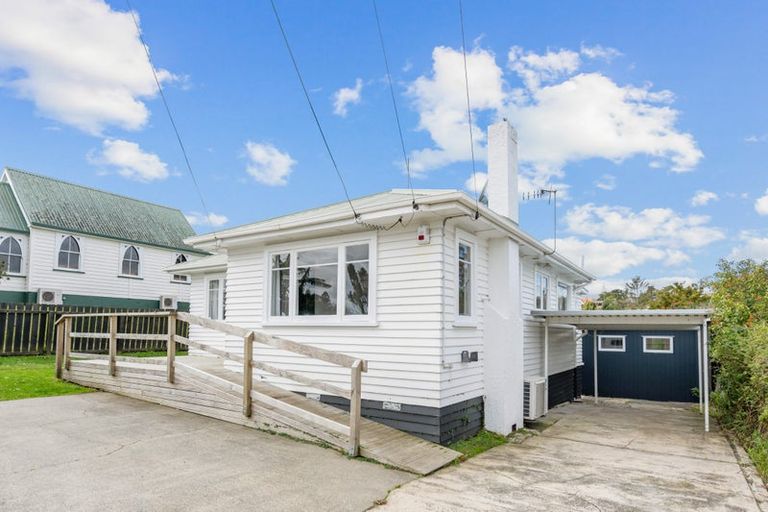 Photo of property in 139 Onerahi Road, Onerahi, Whangarei, 0110