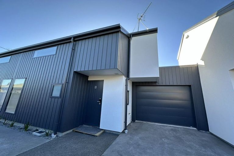 Photo of property in 3/58 Division Street, Riccarton, Christchurch, 8041