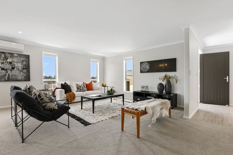 Photo of property in 2 Amelia Way, Pyes Pa, Tauranga, 3112