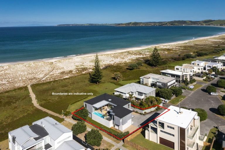 Photo of property in 38 Rita Way, Omaha, 0986