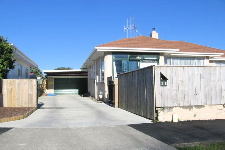 Photo of property in 28 Milton Street, Roslyn, Palmerston North, 4414