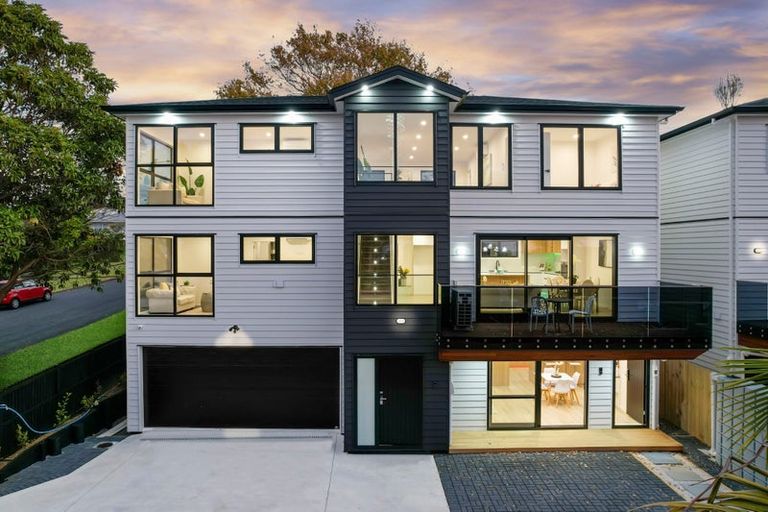 Photo of property in 16a Brandon Road, Glen Eden, Auckland, 0602