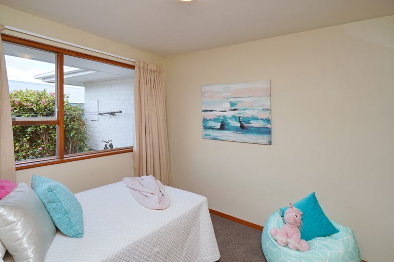 Photo of property in 2/33 Eastling Street, Bishopdale, Christchurch, 8053