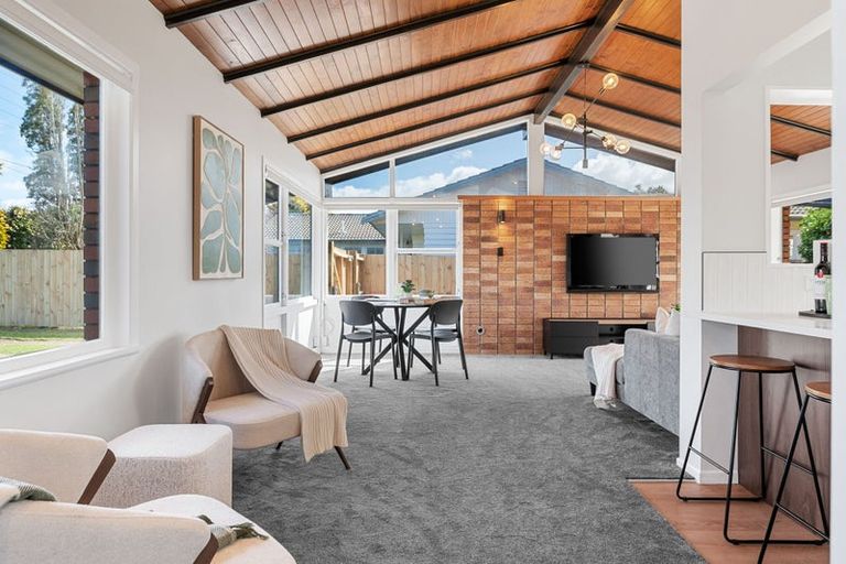 Photo of property in 152 Sandwich Road, St Andrews, Hamilton, 3200