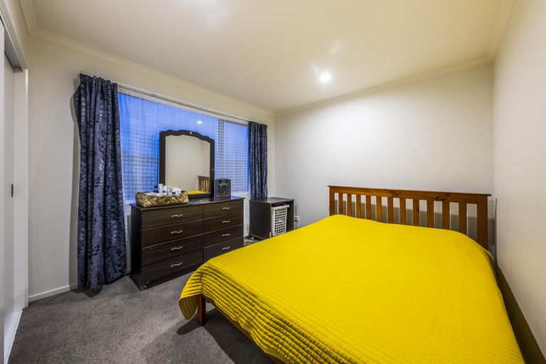 Photo of property in 3 Fermi Lane, Papakura, 2110