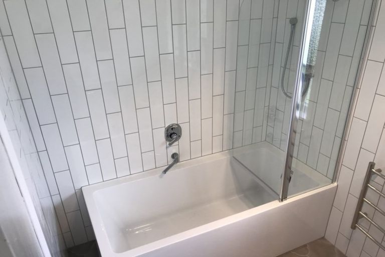 Photo of property in 172 Seddon Street, Pukekohe, 2120