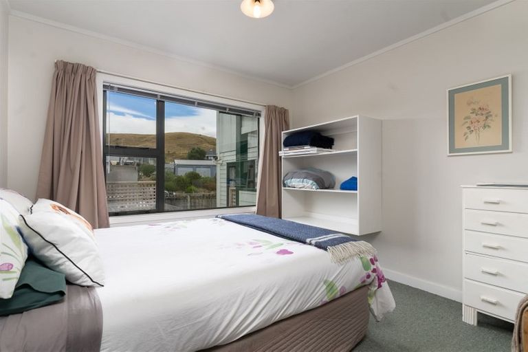 Photo of property in 1 Tamarisk Drive, Riversdale Beach, Masterton, 5872