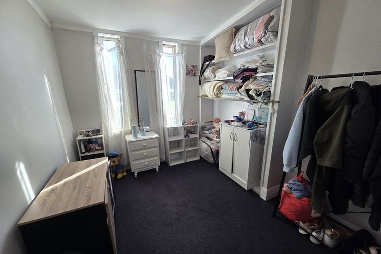 Photo of property in 12 Halsey Street, Clinton, 9534