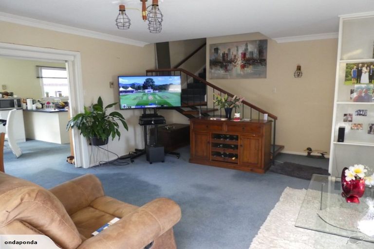 Photo of property in 1/1 Rosedale Place, Avonhead, Christchurch, 8042
