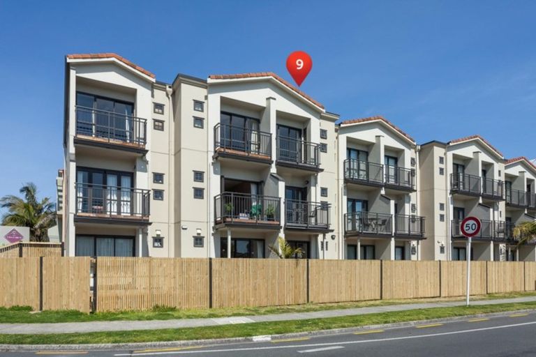 Photo of property in 9/346 Oceanbeach Road, Mount Maunganui, 3116