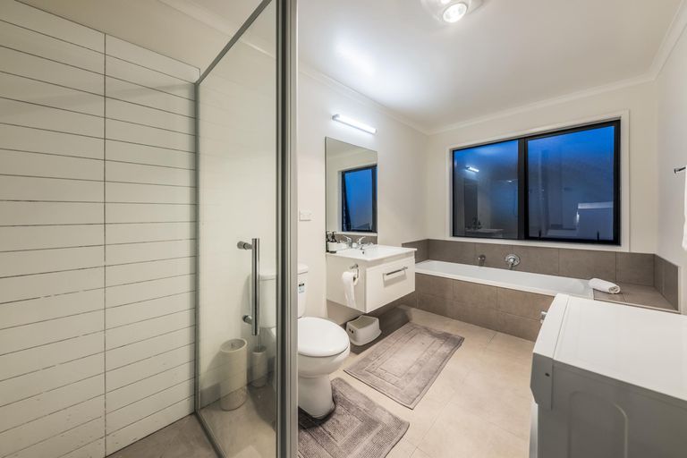 Photo of property in 3 Fermi Lane, Papakura, 2110