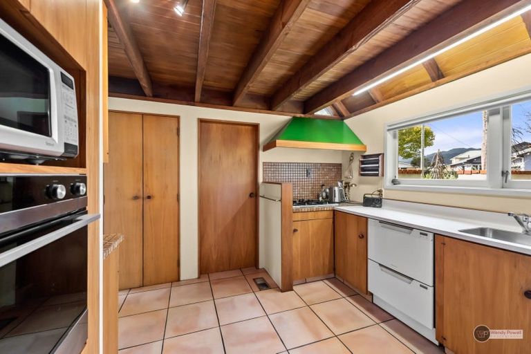 Photo of property in 131 Kings Crescent, Hutt Central, Lower Hutt, 5010