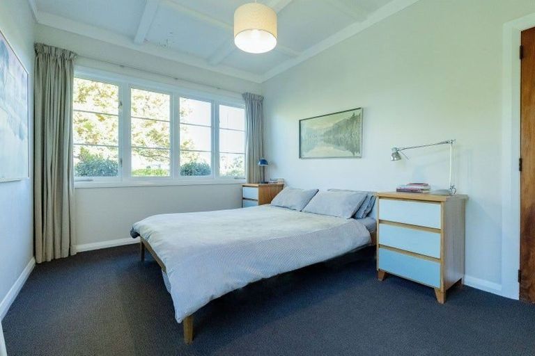 Photo of property in 154 Williams Street, Cambridge, 3434