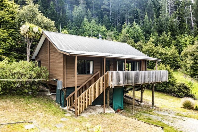Photo of property in 22 Acheron Heights, Hanmer Springs, 7334