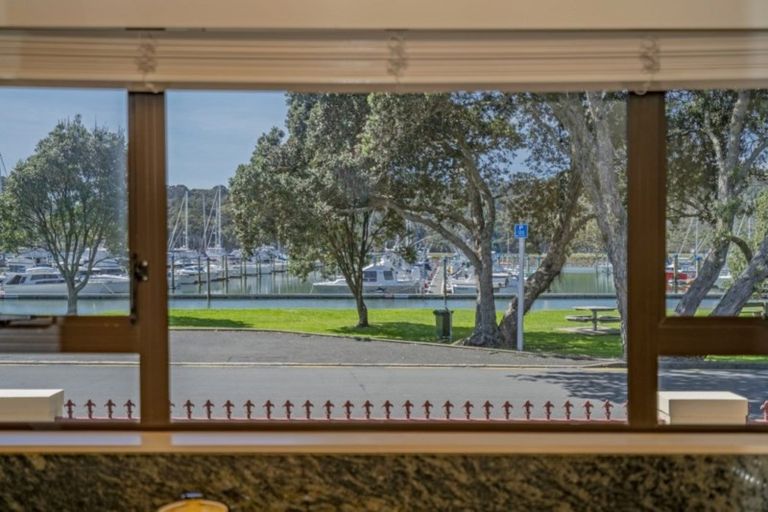 Photo of property in 8 Victoria Street, Whitianga, 3510