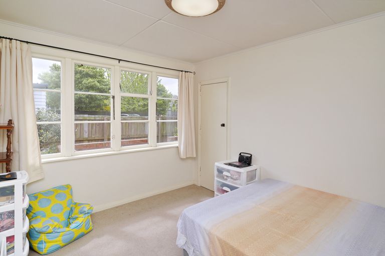 Photo of property in 62 Curletts Road, Sockburn, Christchurch, 8042
