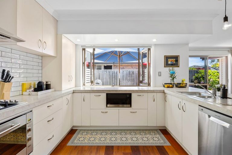 Photo of property in 3 Doncaster Place, Rangiora, 7400