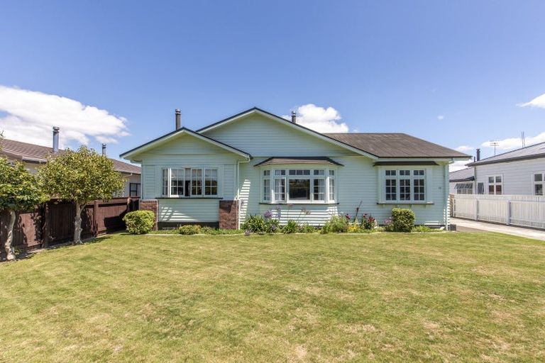 Photo of property in 58 Gordon Street, Dannevirke, 4930