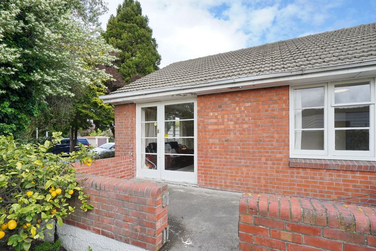 Photo of property in 62 Curletts Road, Sockburn, Christchurch, 8042