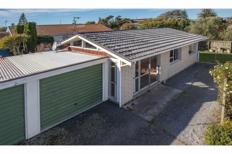 Photo of property in 2/15 Sandra Street, South New Brighton, Christchurch, 8062