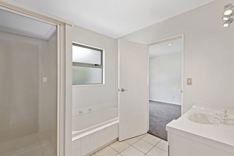 Photo of property in 3 Willow Dell, Westmorland, Christchurch, 8025