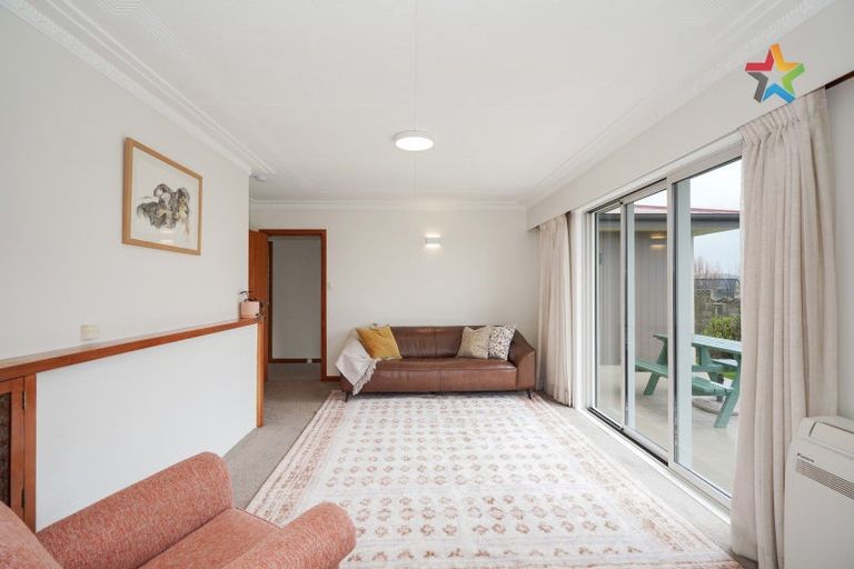 Photo of property in 6 Pine Crescent, Hargest, Invercargill, 9810