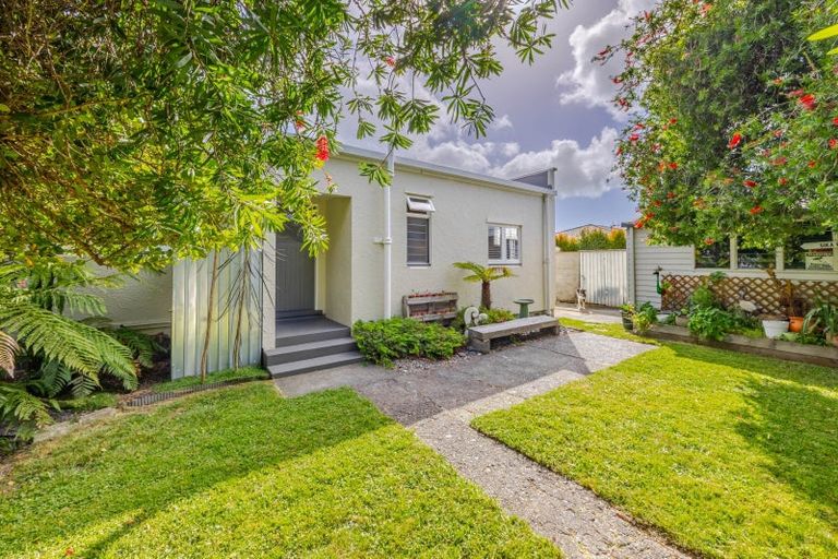 Photo of property in 1/7 Burness Road, Greenmeadows, Napier, 4112