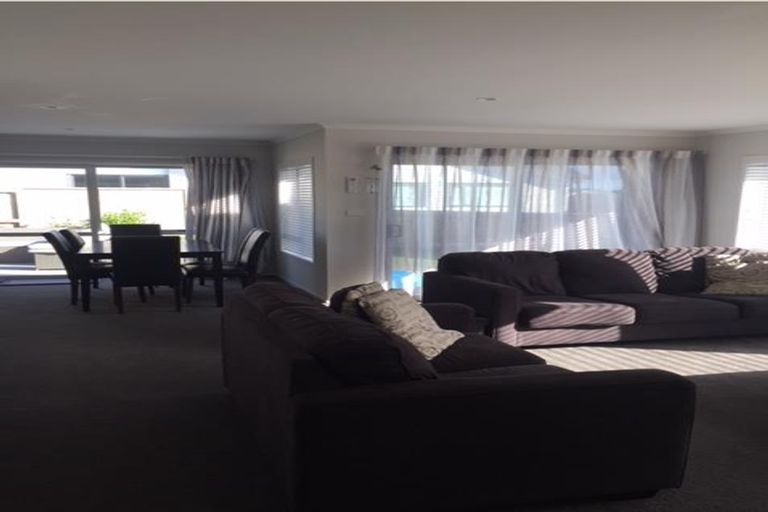 Photo of property in 25 Oka Street, Papamoa Beach, Papamoa, 3118