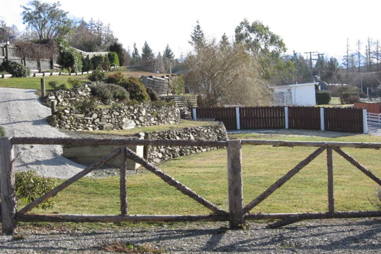 Photo of property in 10 Ennel Street, Naseby, 9396