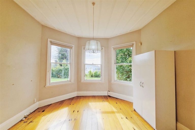 Photo of property in 1 Puriri Street, Takapuna, Auckland, 0622