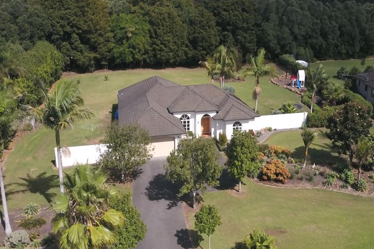 Photo of property in 32 Blue Marlin Drive, Kerikeri, 0230