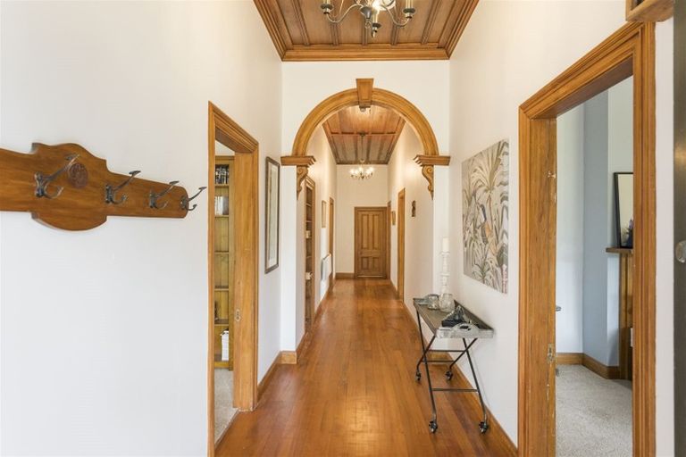 Photo of property in 9 Ranfurly Road, Feilding, 4702