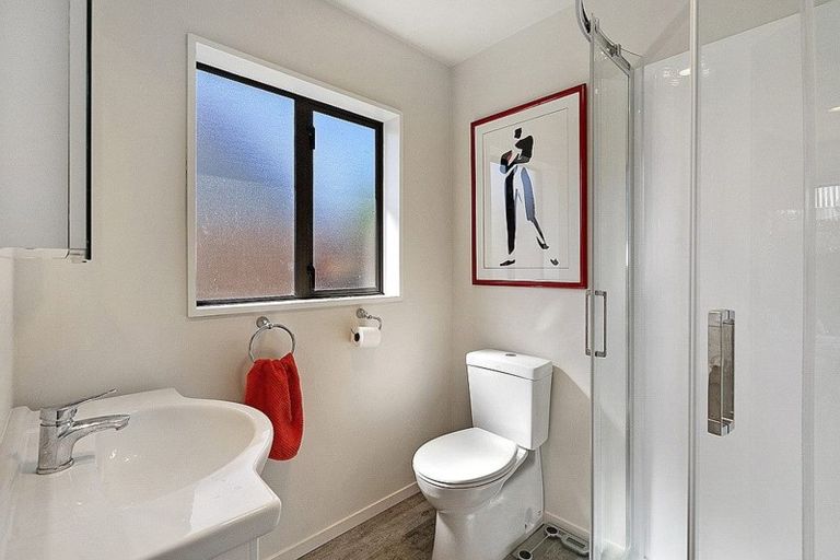 Photo of property in 1 Baldoyle Way, Casebrook, Christchurch, 8051