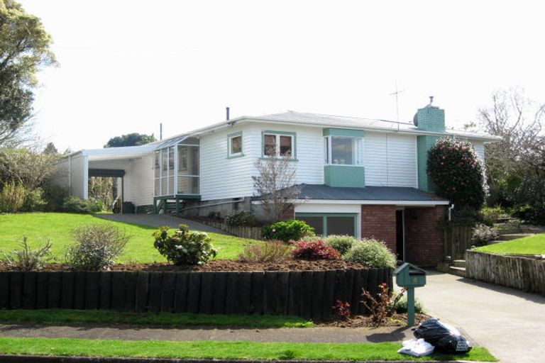 Photo of property in 4 Lambton Terrace, Welbourn, New Plymouth, 4312
