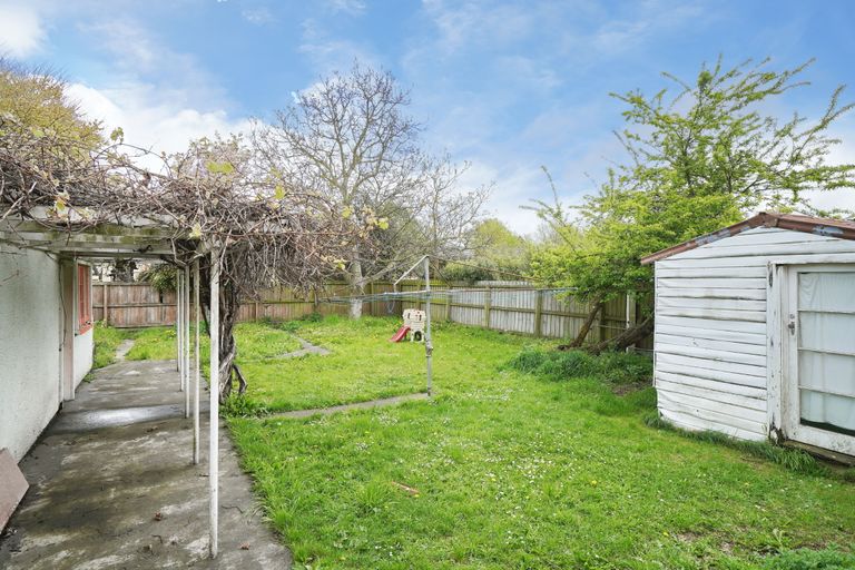 Photo of property in 62 Curletts Road, Sockburn, Christchurch, 8042