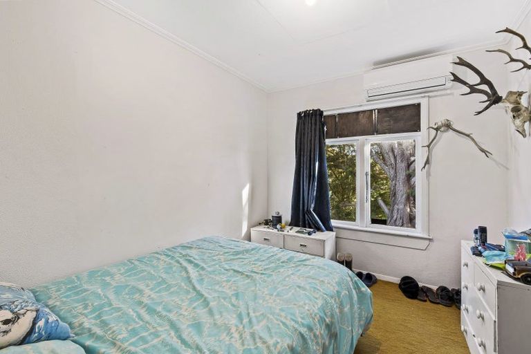 Photo of property in 90 Raumati Road, Raumati Beach, Paraparaumu, 5032