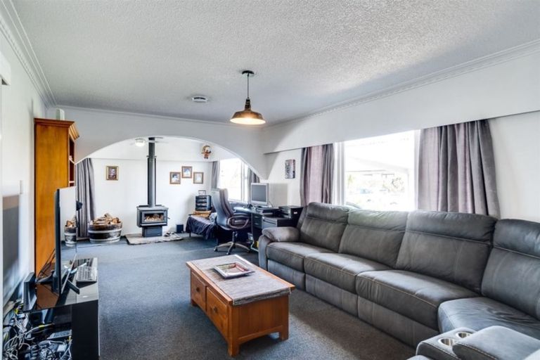 Photo of property in 6 Alexander Avenue, Onekawa, Napier, 4110